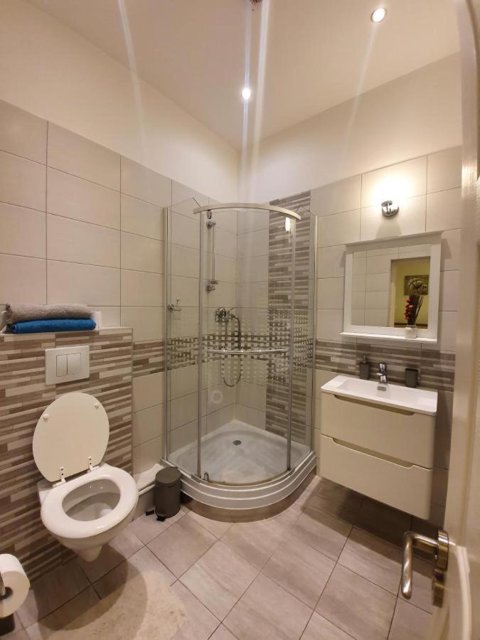 All In Apartman Ii. Budapest Exterior photo